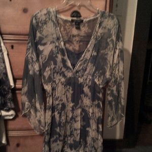 Karen Kane 2 piece blouse